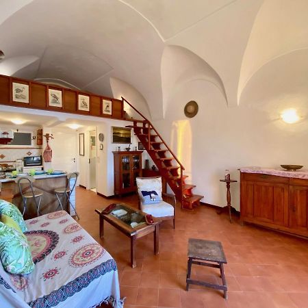 Holidaycasa Romano - Vacanza Nel Cuore Di ספרלונגה מראה חיצוני תמונה