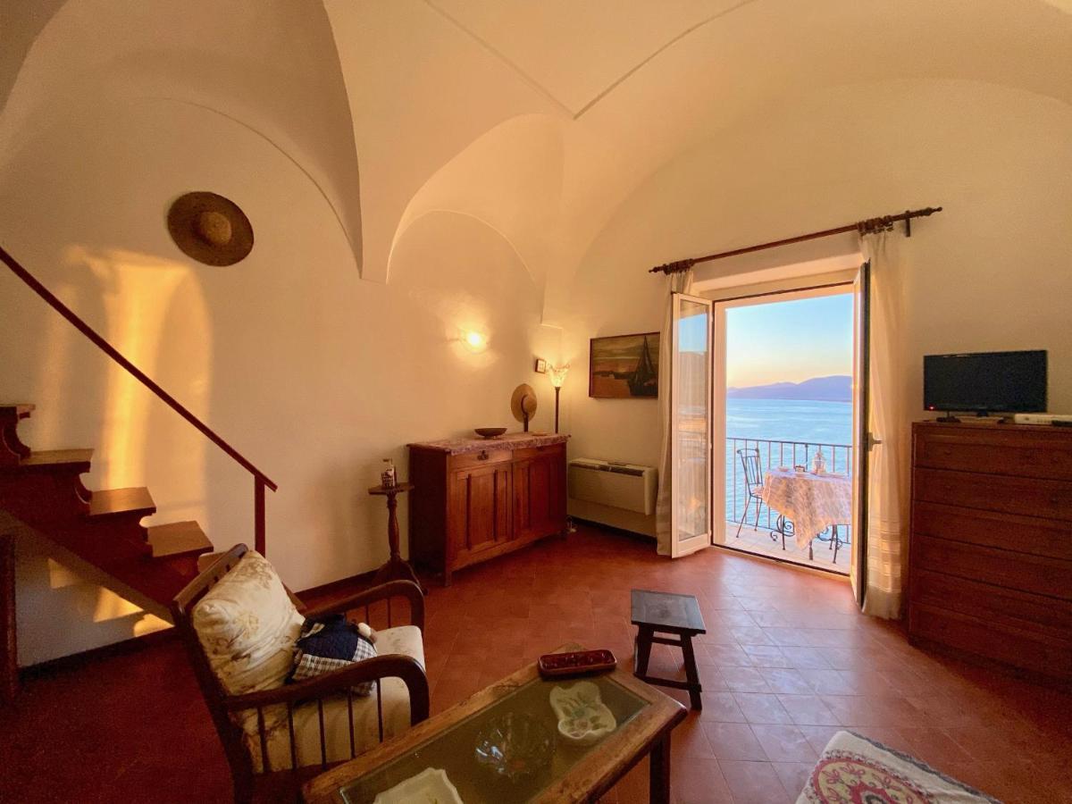 Holidaycasa Romano - Vacanza Nel Cuore Di ספרלונגה מראה חיצוני תמונה